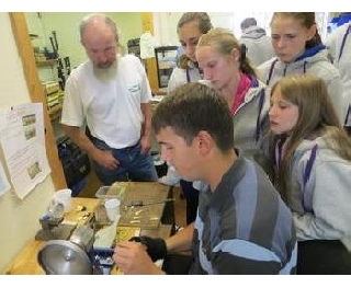 ir besuchten Sheperd mit seiner Reed Fertigung